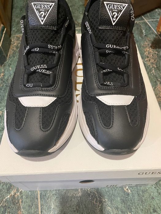 Дамски обувки Guess