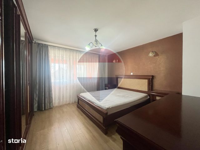 Casa duplex 4 camere de închiriat str. Ulmului, Lacul lui Binder