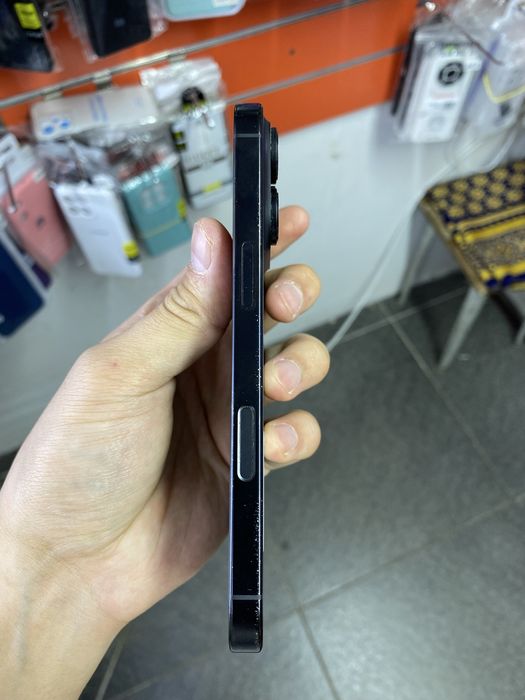 В продаже Iphone 16 pro , 128 g