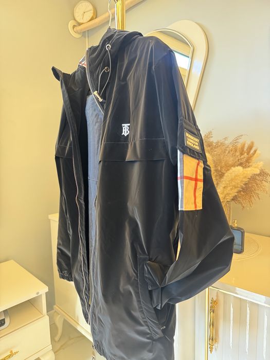 Geaca impermeabila  masuri S,M,L,XL