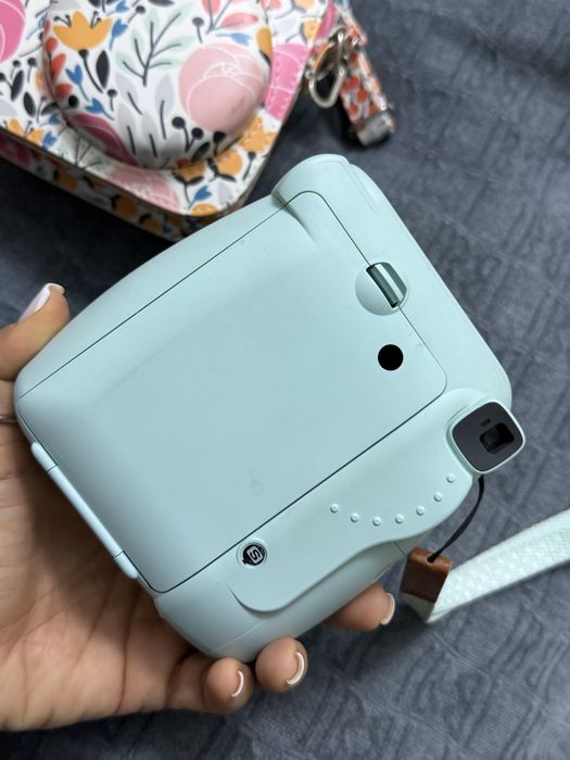 InstaxMini классная камера с чехлом