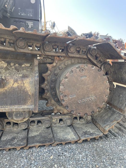 Excavator volvo ec 220