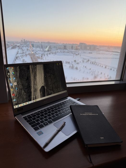 НоутбAcer Swift SF314-54 i5 8gen / 237GB SSD