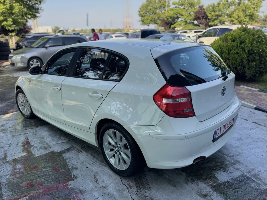 Bmw Seria 1 //Pilot//Clima cu Ac//Senzori//Keyless//Comenzi//Istoric Complet//