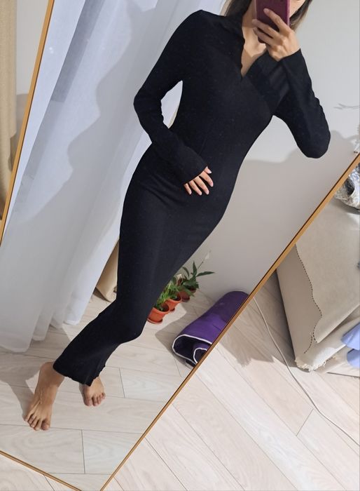 Продам женские вещи 42-44р, платья костюмы новые