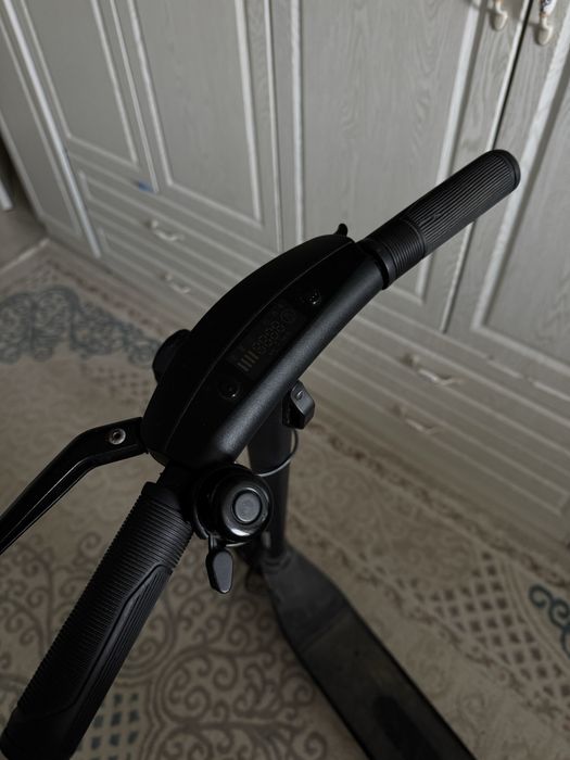 Продам электросамокат Neoline