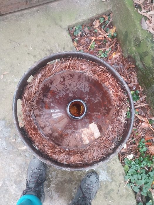 Стъклени Дамаджани