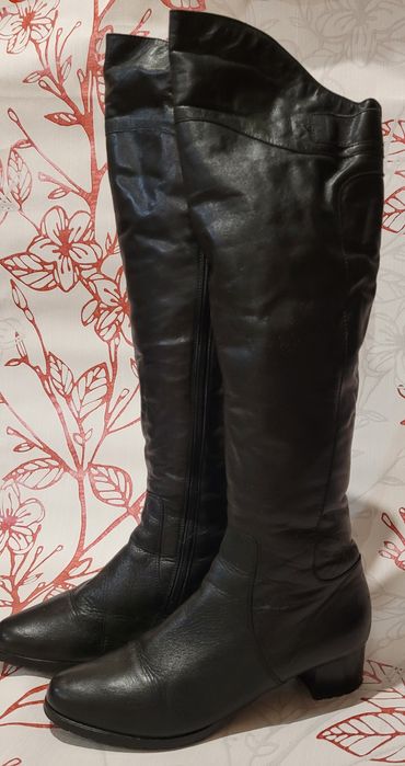 Зимние сапоги женские 39р Francesco Donni, натуральная кожа и мех.