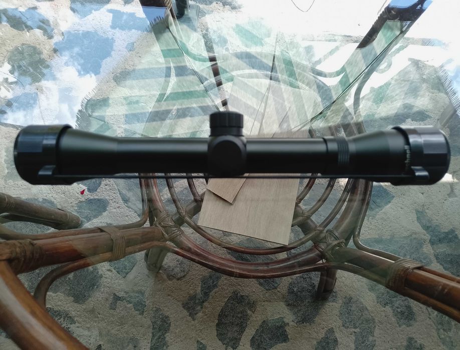 Оптика Bushnell 4x32 ( нова),пушка ,карабина