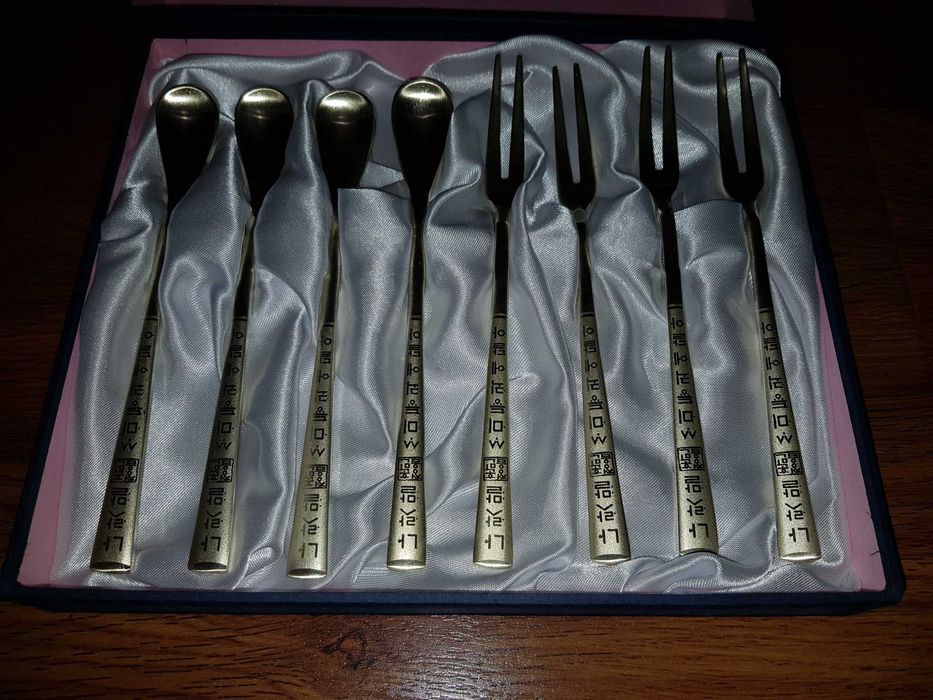 Набор ложек и вилок (Южная Корея)
