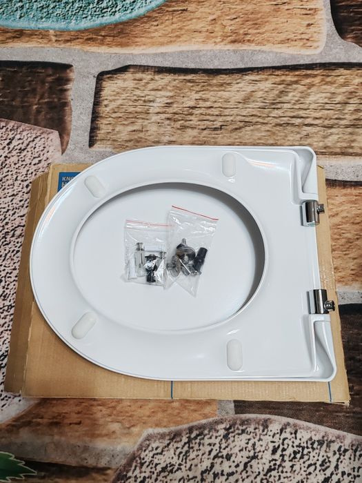 Сиденье на унитаз Geberit