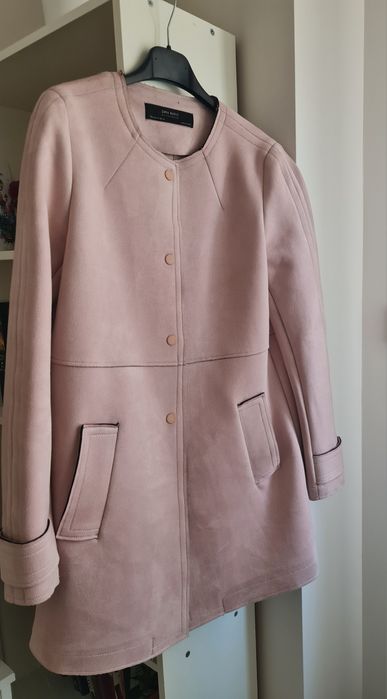 Палто Zara, кожен елек и блуза в бежово