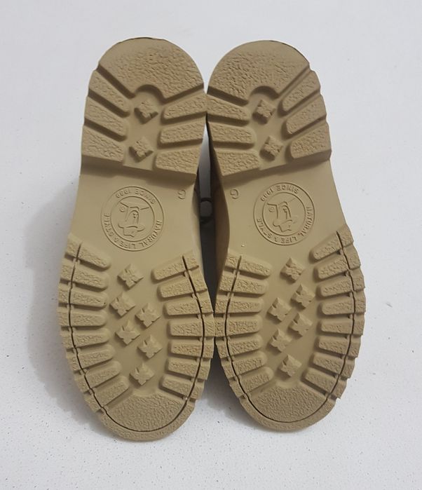 Ghete Panama Jack din piele naturală bej Nubuk, bocanci unisex clasici, mărimea 41 EU