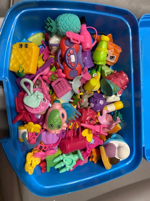 Аксесоари към играчки