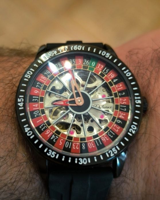 Срочно!! Продаю новые часы  Casino Tourbillon