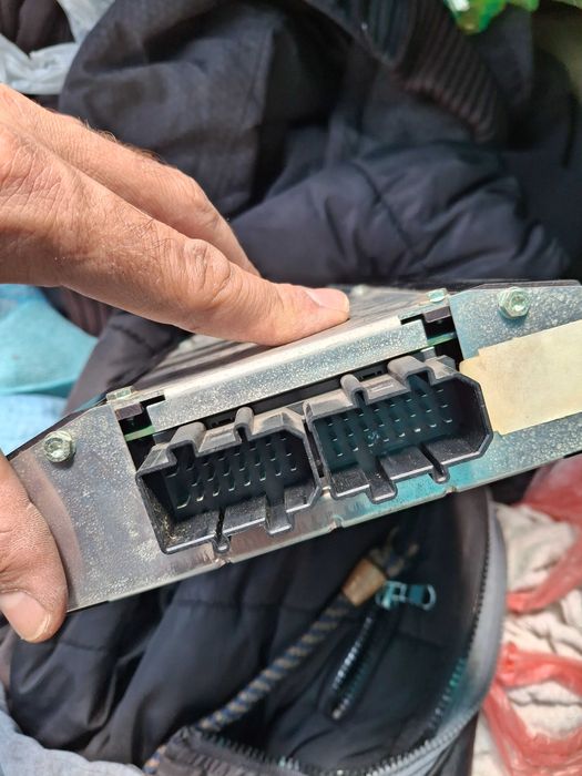 Оригинален усилвател за touareg 2007