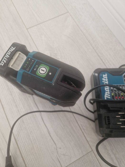 Nivela laser Makita