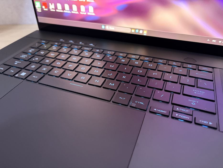 Ноутбук ASUS ROG Zephyrus G16