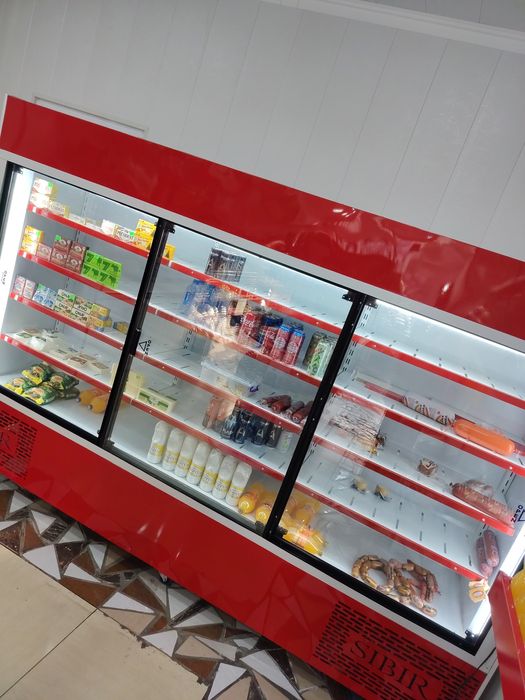 Халадильник.  ВИТРИНА