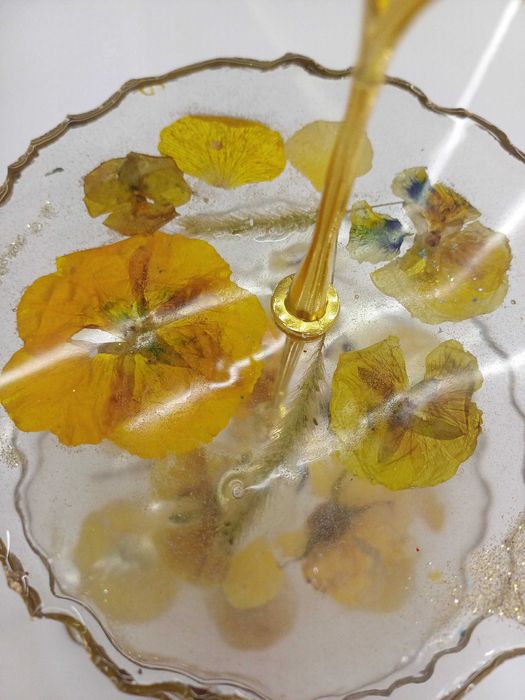 Плато на три нива от епоксидна смола гр. Пазарджик Център • OLX.bg