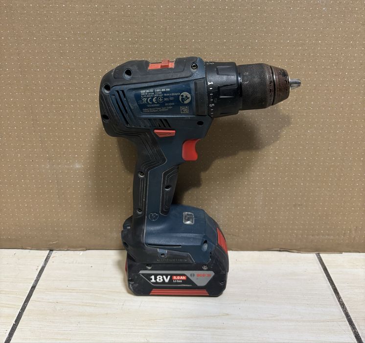 MDM vinde: Filetanta Bosch GSR 18V-55+Acumulator 5.0Ah.