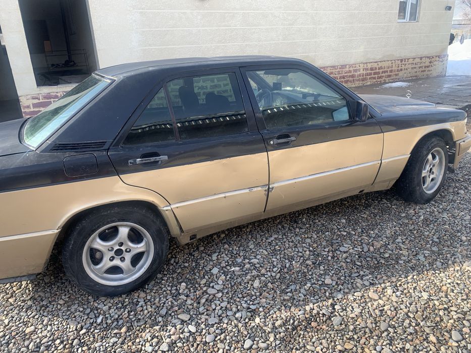 Мерседес  бенс 190