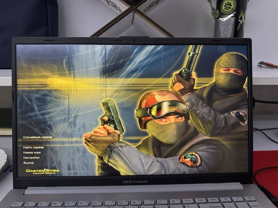 Noutbook с гарантией !