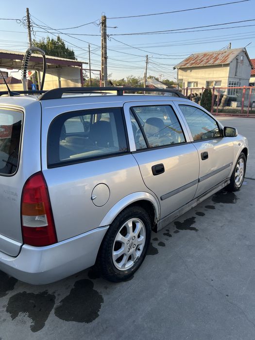 Opel astra caravan 1.6 16w