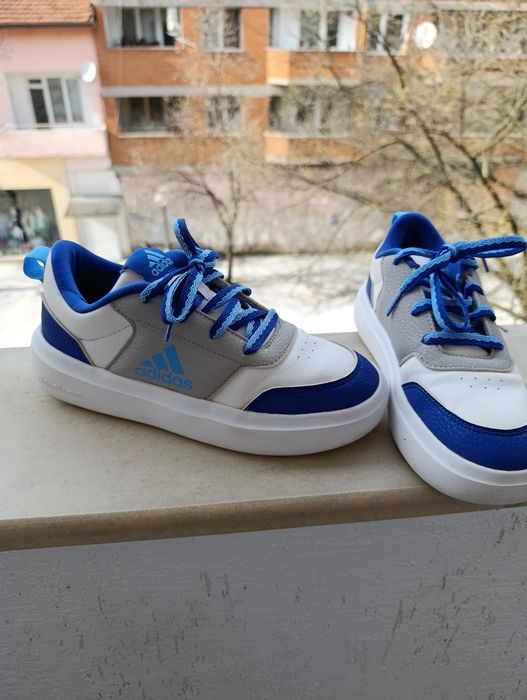 Маратонки Adidas