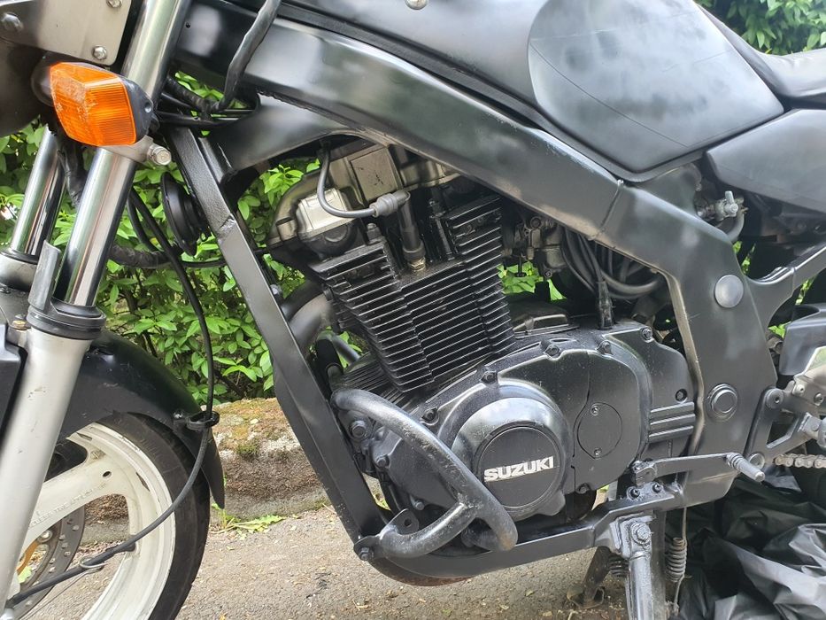 Suzuki gs500e sligshot 1991 black edition