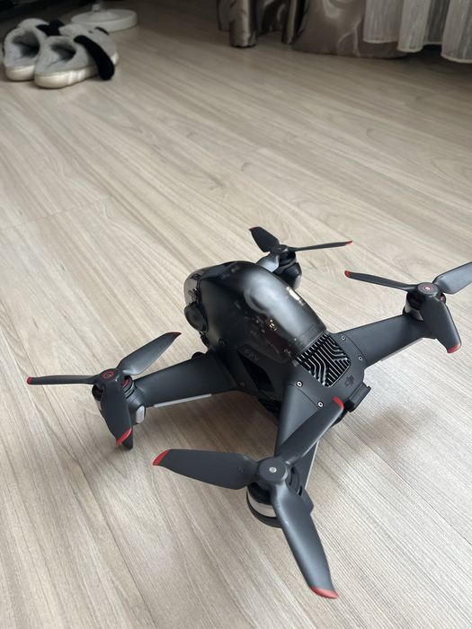 Dji fpv combo дрон