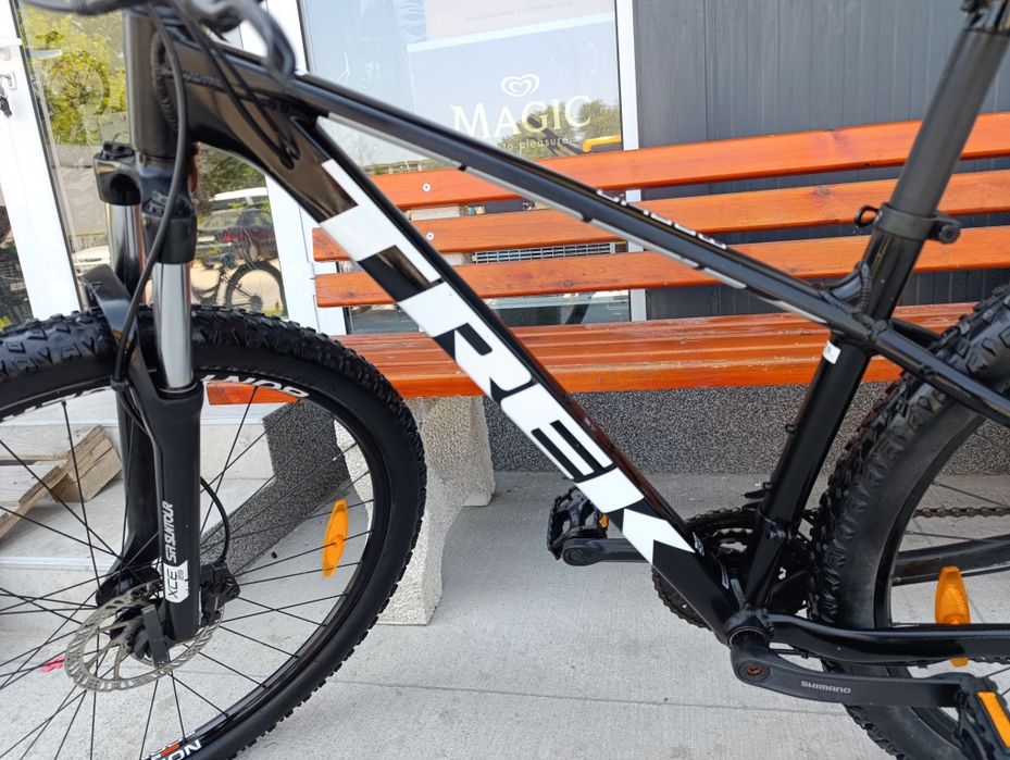 Планински велосипед TREK Marlin 5/29цола 17.5