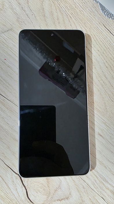 Samsung S21 FE sotiladi