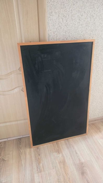 Доска меловая 110×70