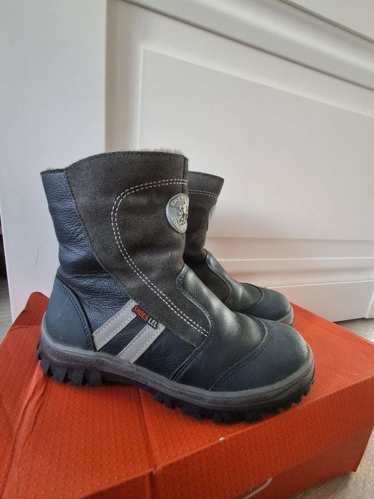 Продам детские сапоги 32 размер