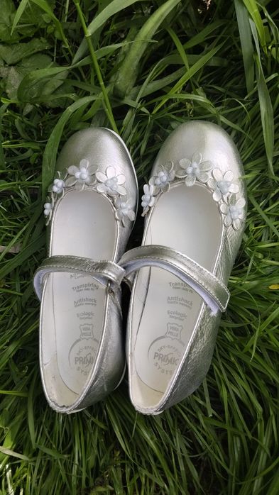 Кроссовки,туфли, босоножки