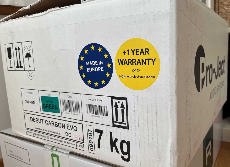 Грамофон Pro-Ject DEBUT CARBON EVO с подобрения