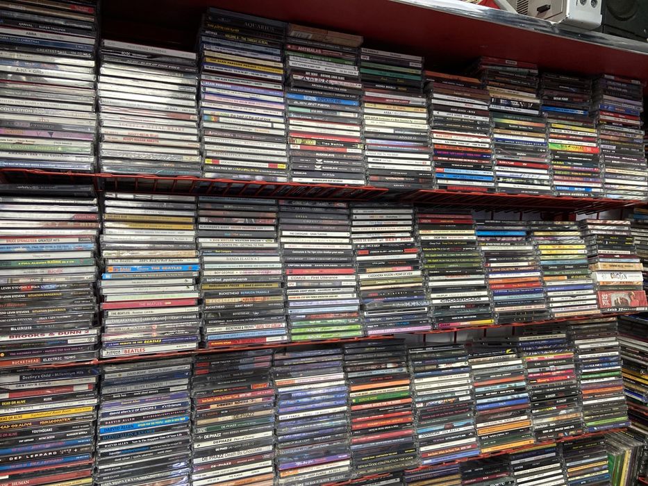 CD Компакт Диски  (Более 2000 шт! )