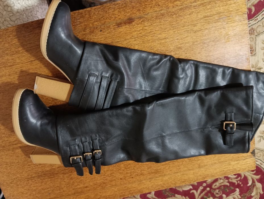 Продам фирменные сапожки