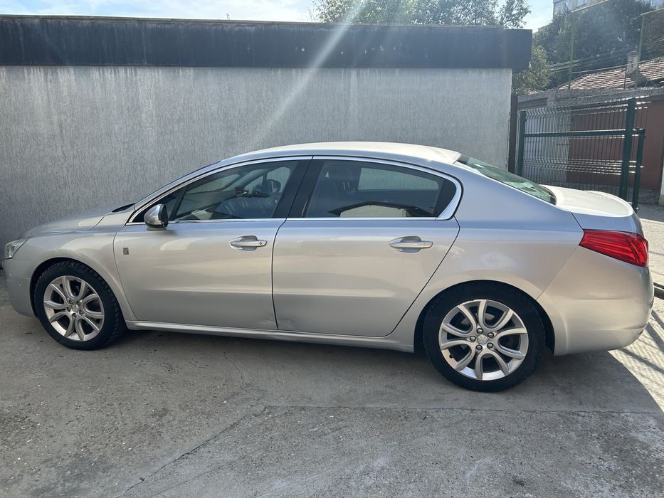 Пежо 508 ,десен волан ,дизелов хибрид,4х4