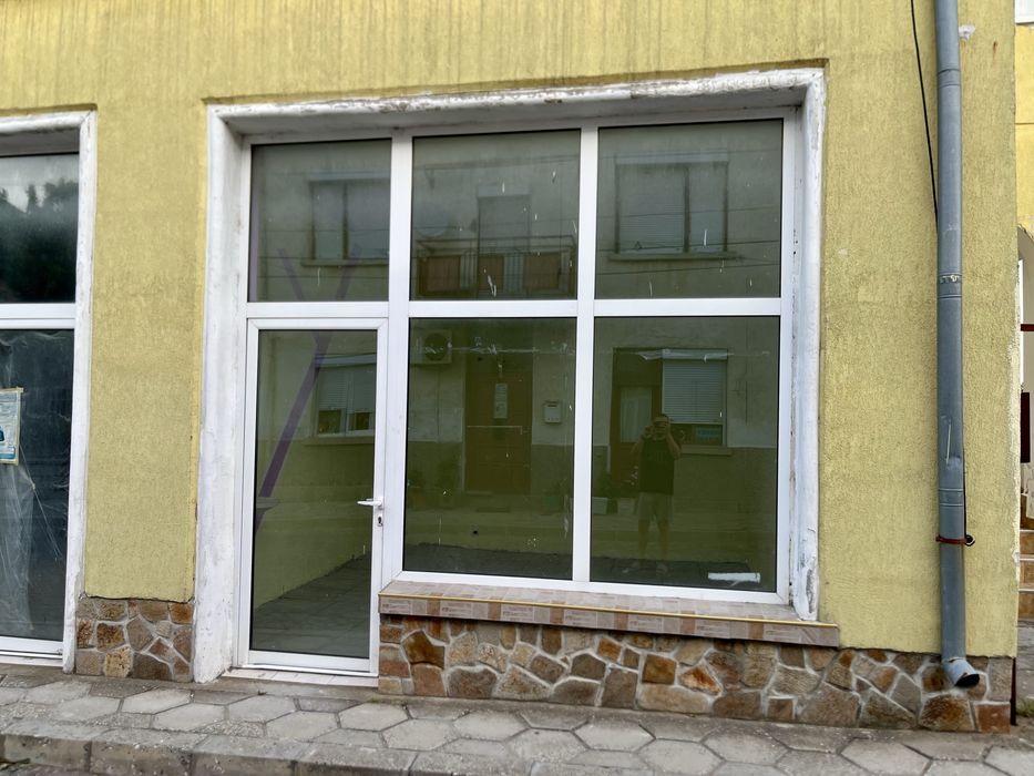 Дава се под наем Магазин в Ивайловград - 20 кв.м за 33.66 € - Снимка #4