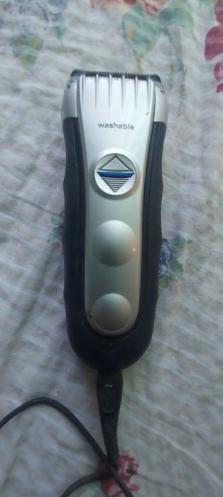 Aparat de ras Brawn   cu spalare