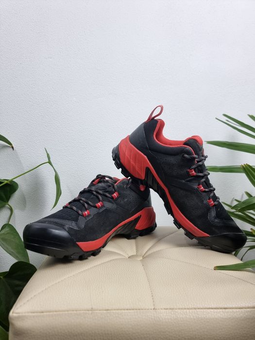 Ghete mammut sapuen trekking gtx hiking drumetii (nu lowa, the north face, scarpa, adidas, nike salomon garmont)
