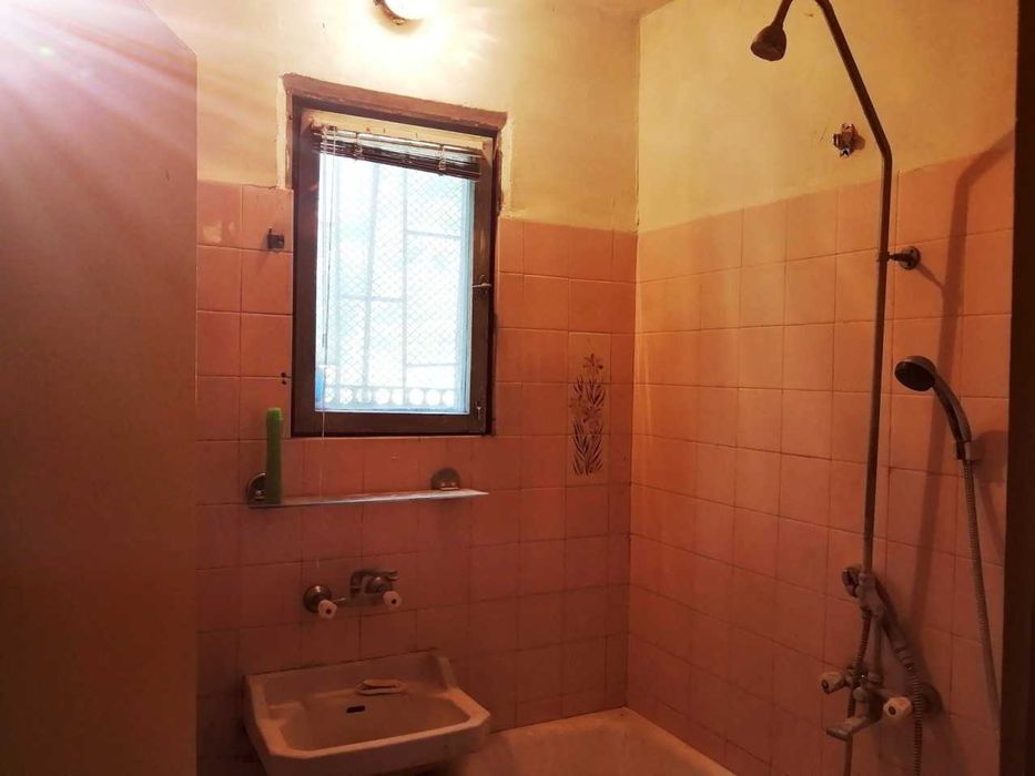 Продава се Тристаен апартамент в Пловдив, Кършияка - 80 кв.м за 1282 €/кв.м - Снимка #8