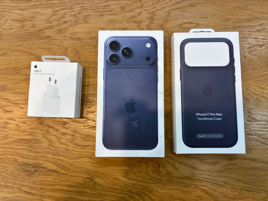 iPhone 17 Pro Max 512GB Silver, Deep Blue Гаранция