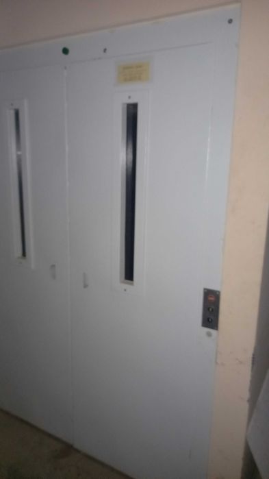 Продава се Склад в Добрич, Градска болница - 600 кв.м за 442 €/кв.м - Снимка #2