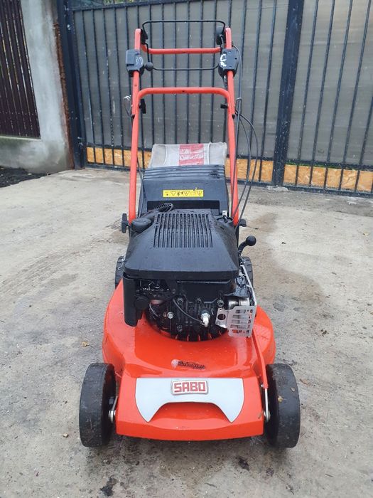 Masina de tuns iarba gazon Sabo