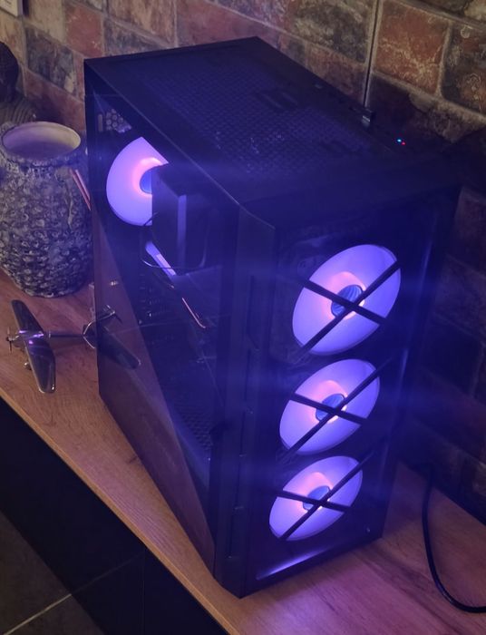 Gaming PC GTX 1660 / i7 / 16GB / SSD / RGB