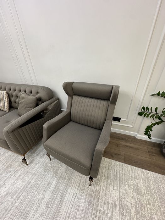 Продам диван !Срочно!