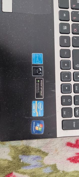 Ноутбук SAMSUNG model NP300V5AN